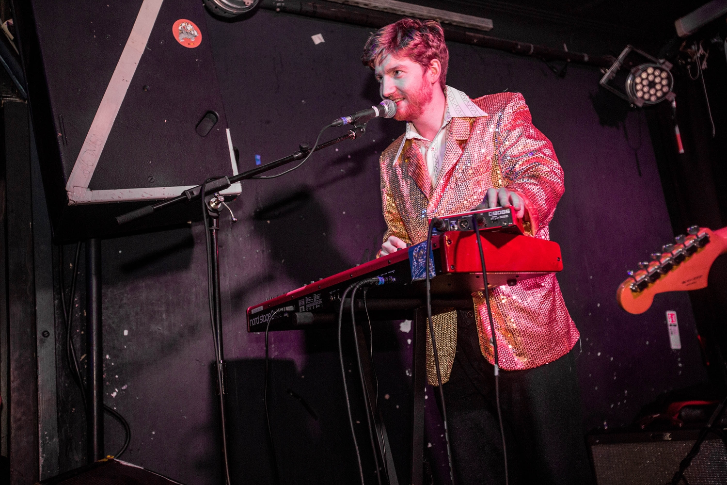 Horsey and Whenyoung canter ahead on the third night of Hello 2018