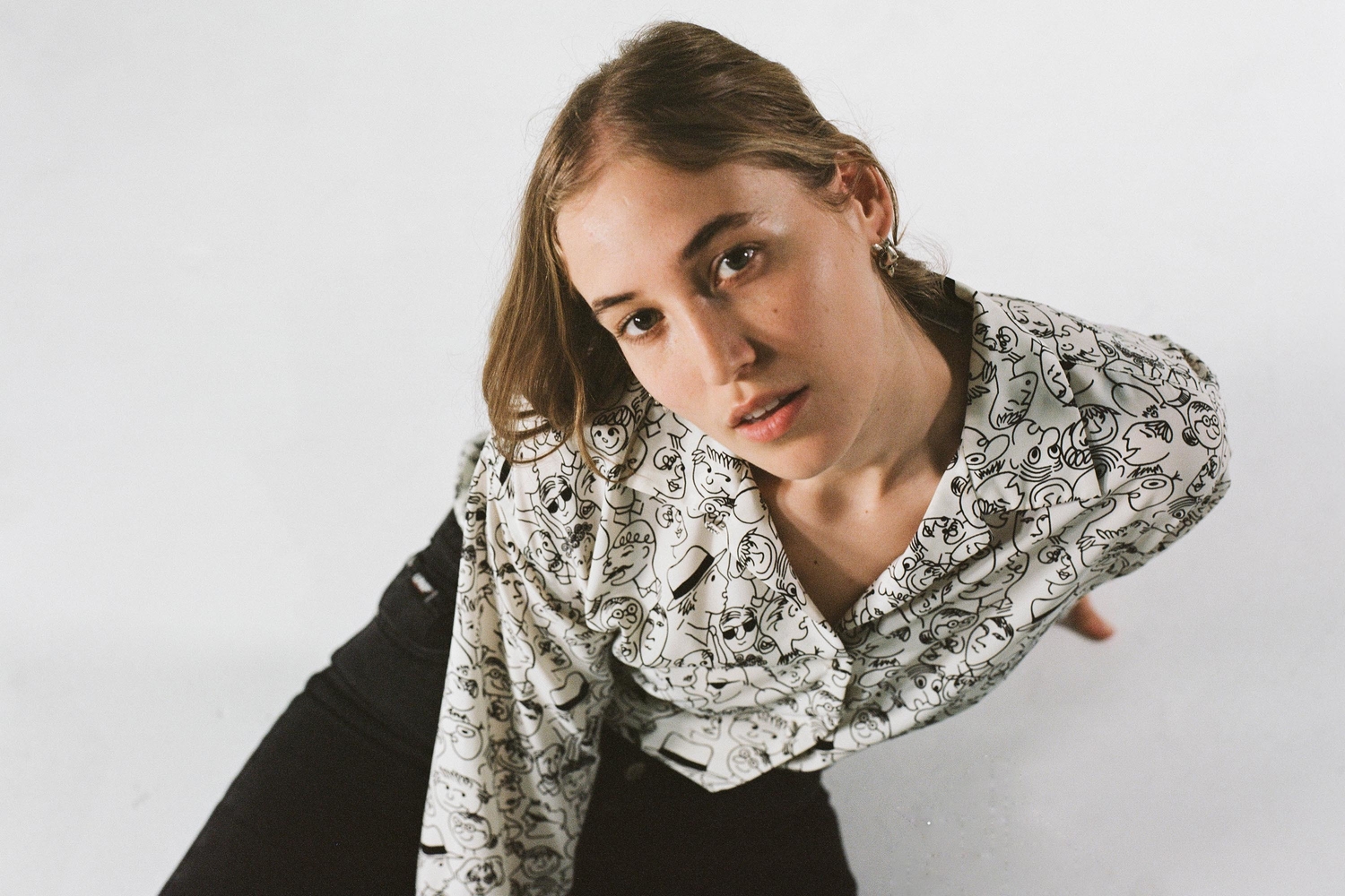 Hatchie announces debut album ‘KEEPSAKE’