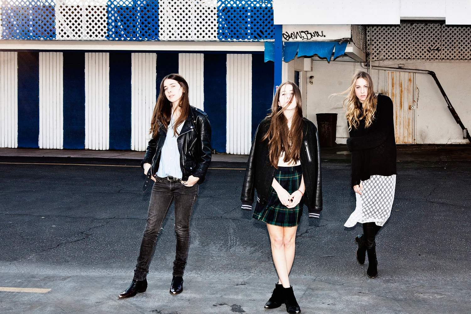 Haim play secret Glastonbury set, are joined by Mumford & Sons