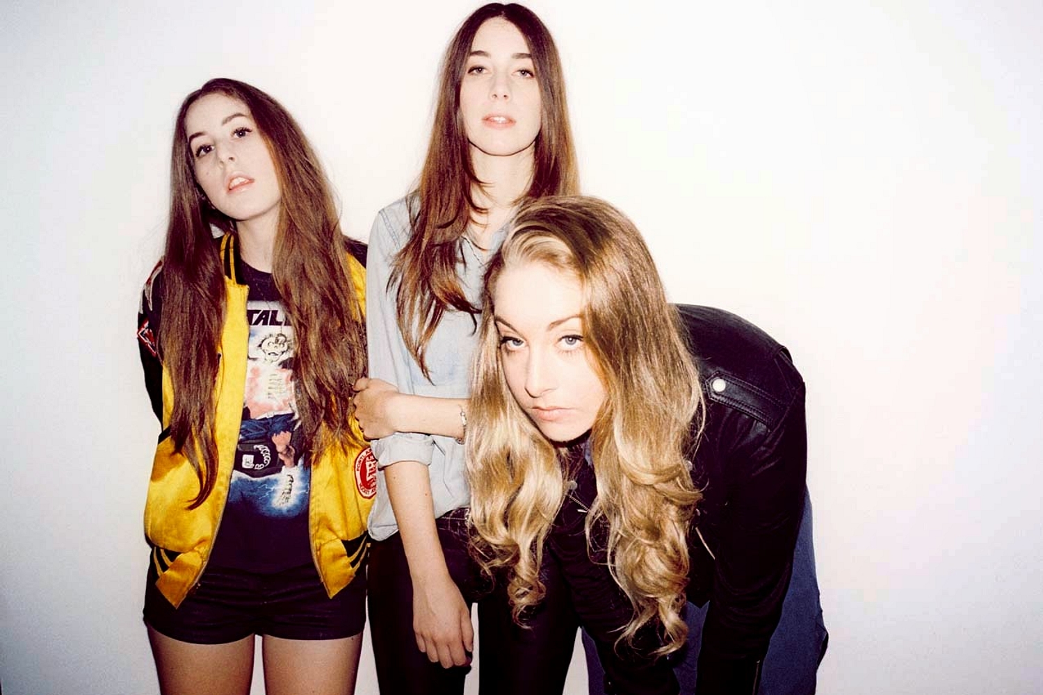 Haim give important album update: “Our fish fingers are in the tray”