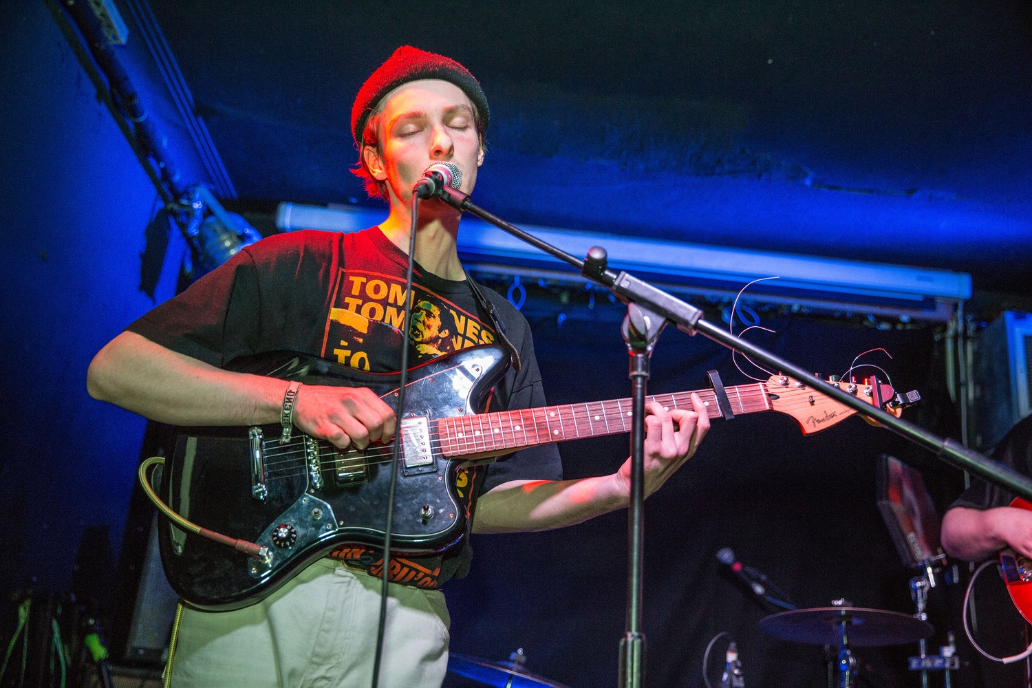 Sweat, Her’s and Azusena keep the Hello 2017 juggernaut running at The Old Blue Last