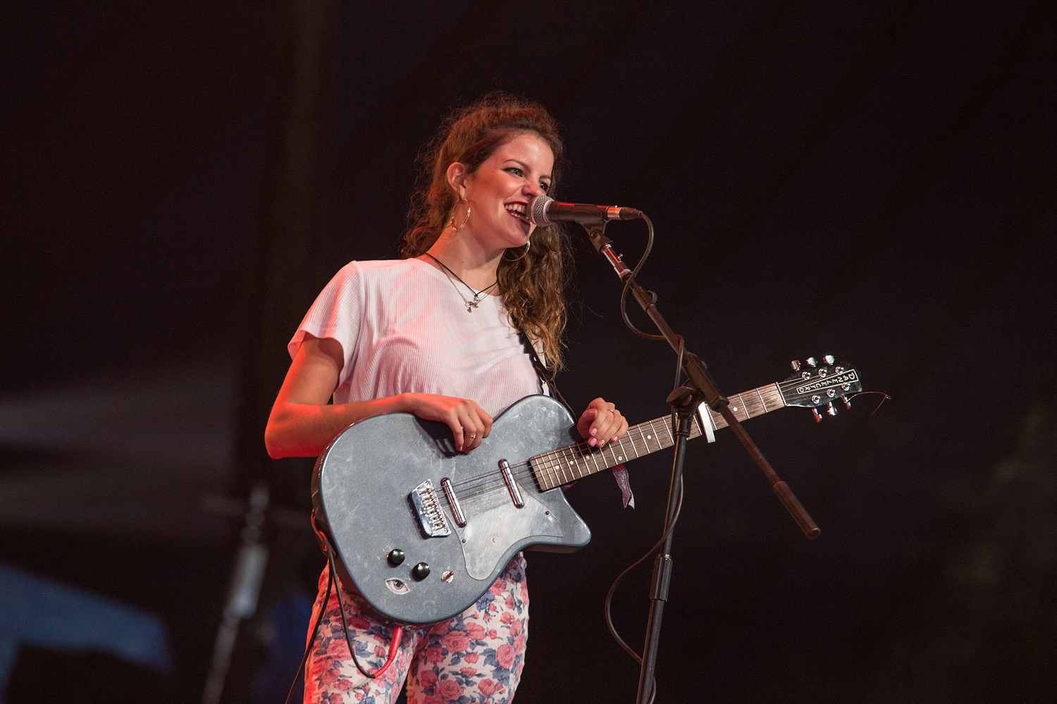 Hinds perform a raucous set on Glastonbury's John Peel stage