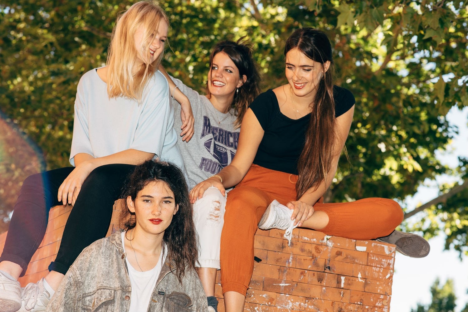 Hinds’ excellent debut album is streaming in full