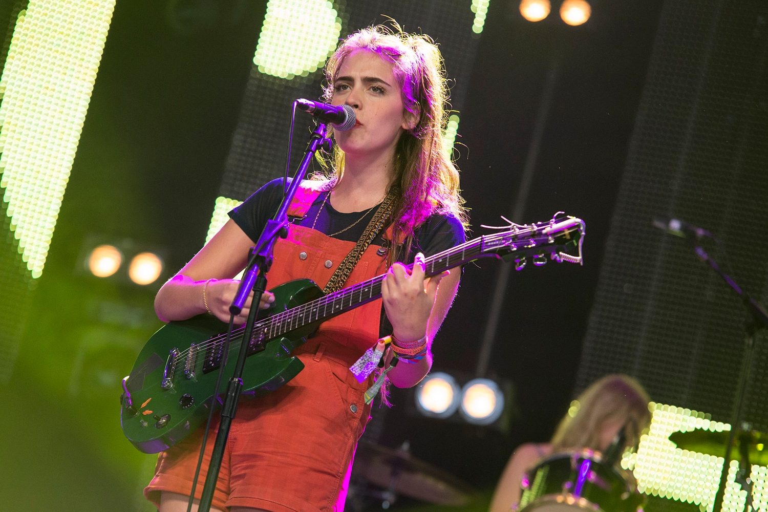 Hinds perform a raucous set on Glastonbury’s John Peel stage