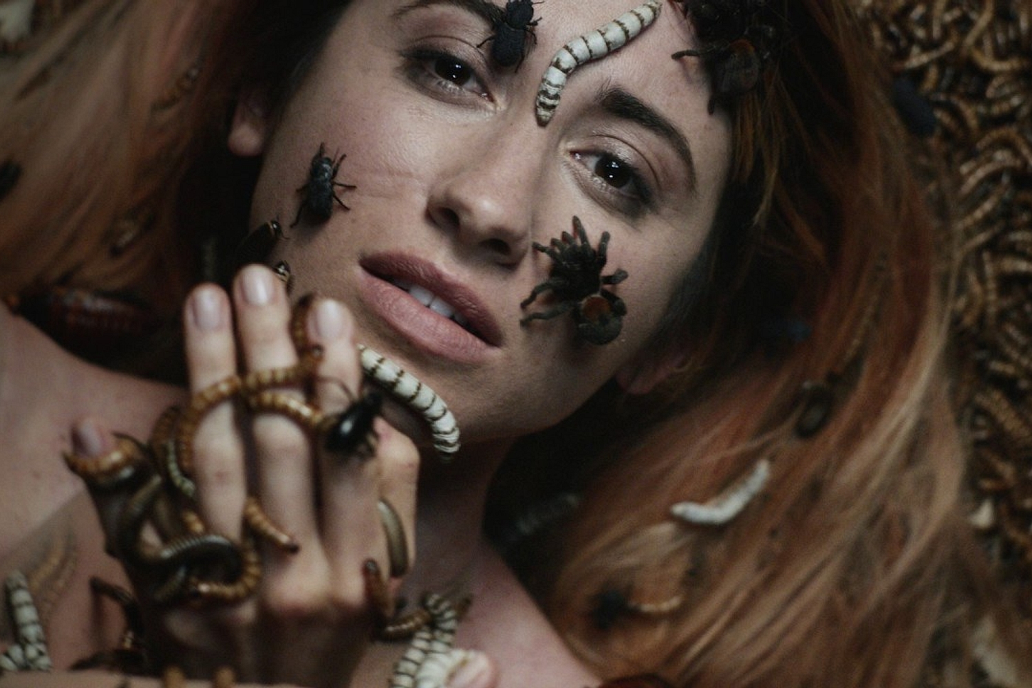 Hundred Waters share creepy video for ‘Fingers’