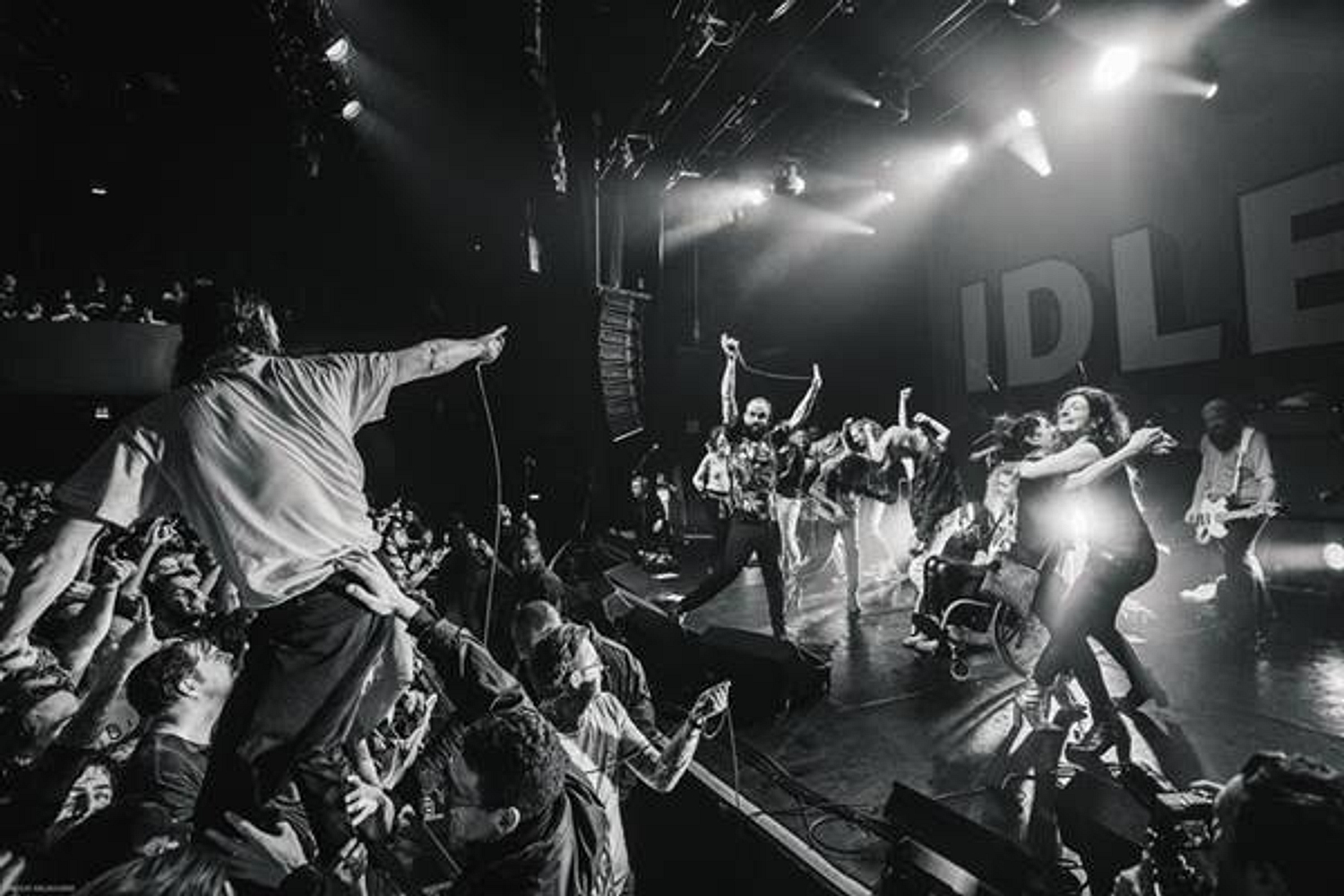 Watch IDLES play 'Television' live at Le Bataclan