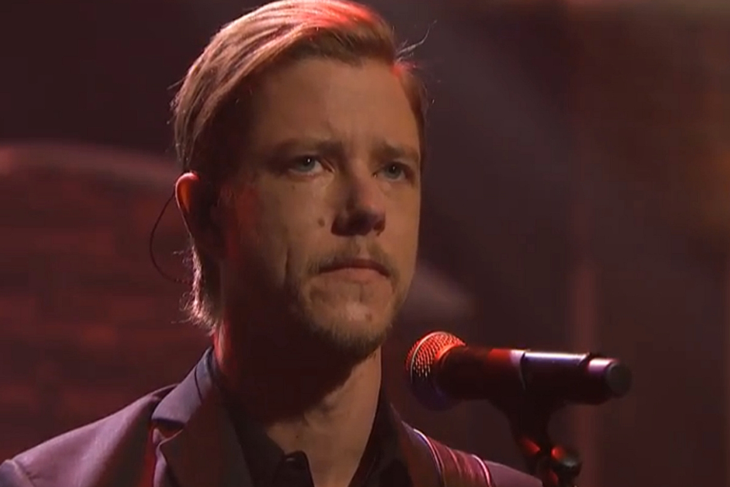 Watch Interpol play ‘Everything Is Wrong’ on Seth Meyers