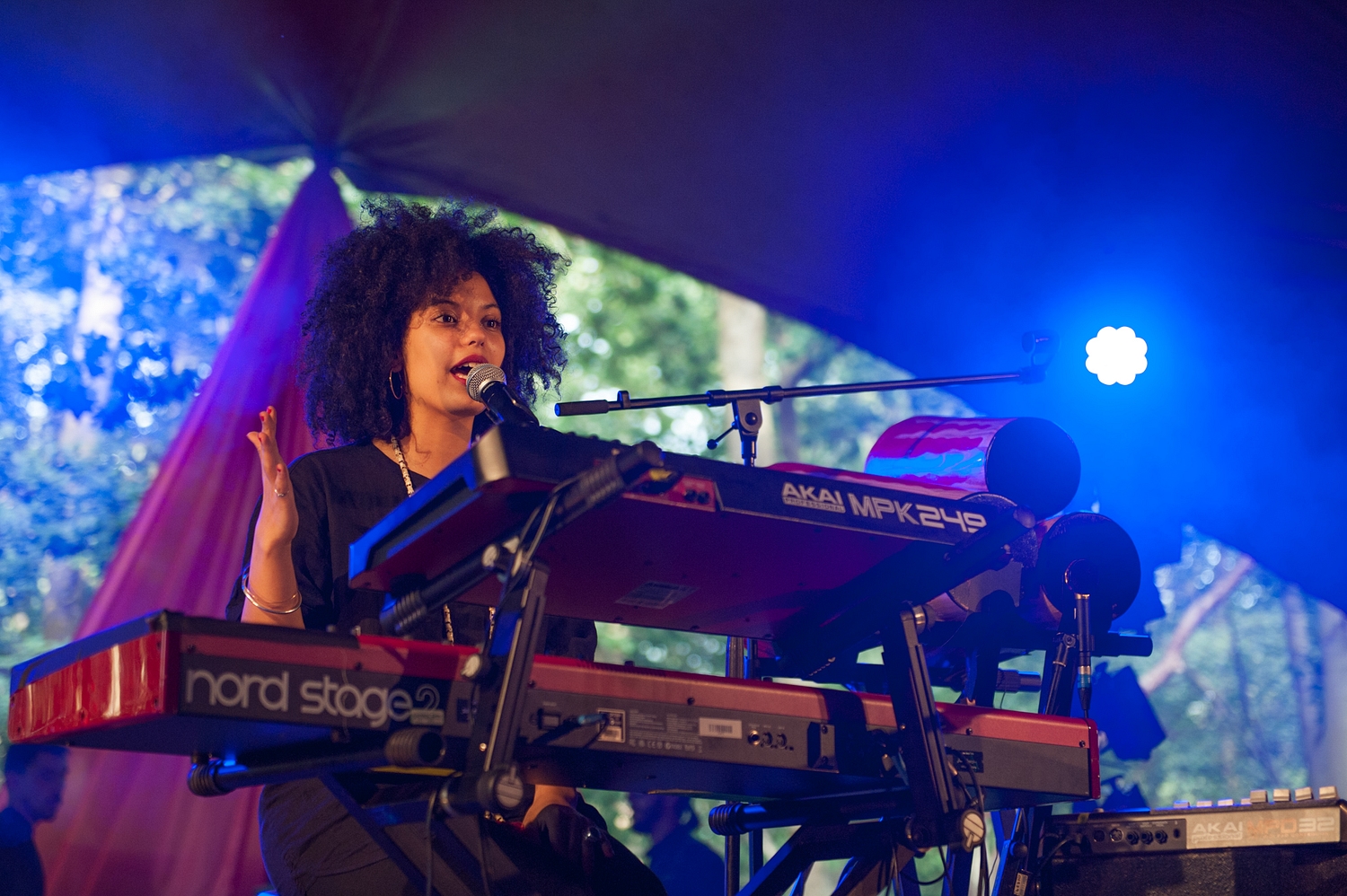 Ibeyi shine bright at Latitude 2015
