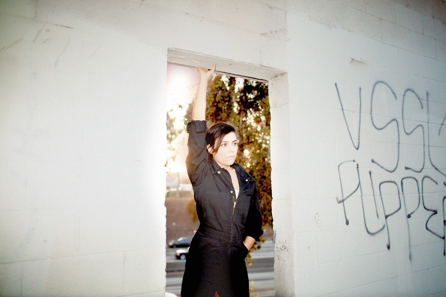 illuminati hotties shares new single ‘Threatening Each Other Re: Capitalism’