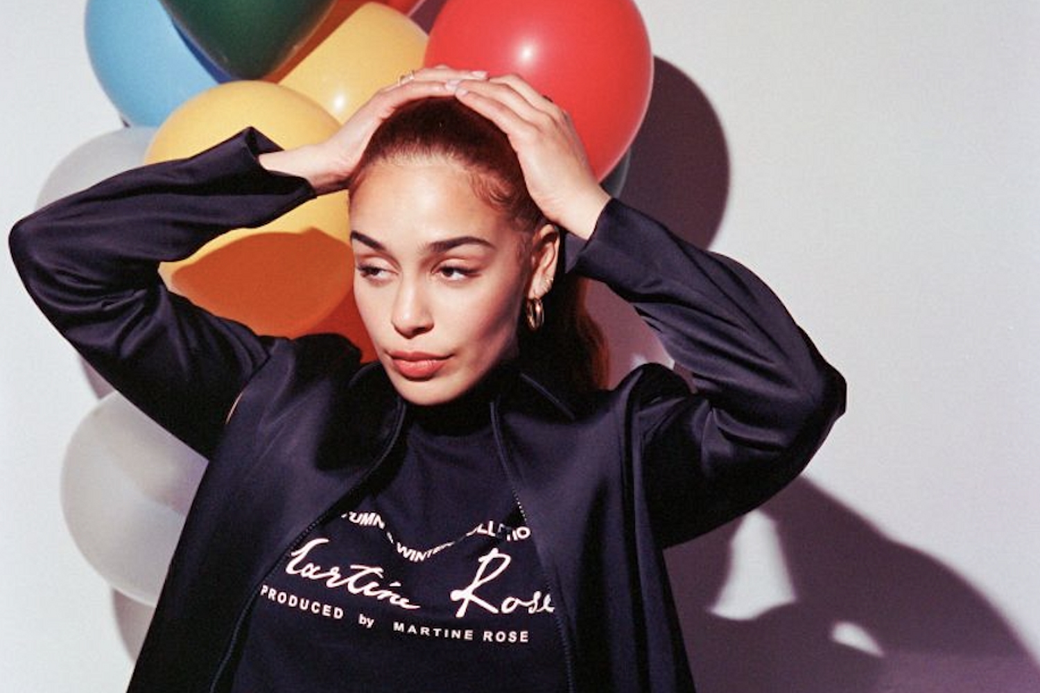 Jorja Smith shares video for 'Home'
