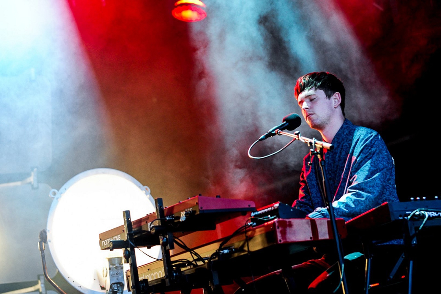 Watch James Blake bring 'Retrograde' to Glastonbury 2014