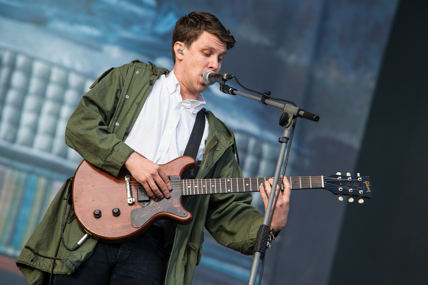 Jamie T makes up for lost time at Glastonbury 2015