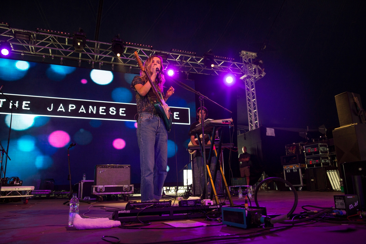 The Japanese House beat a bizarre billing to shine at Reading 2016
