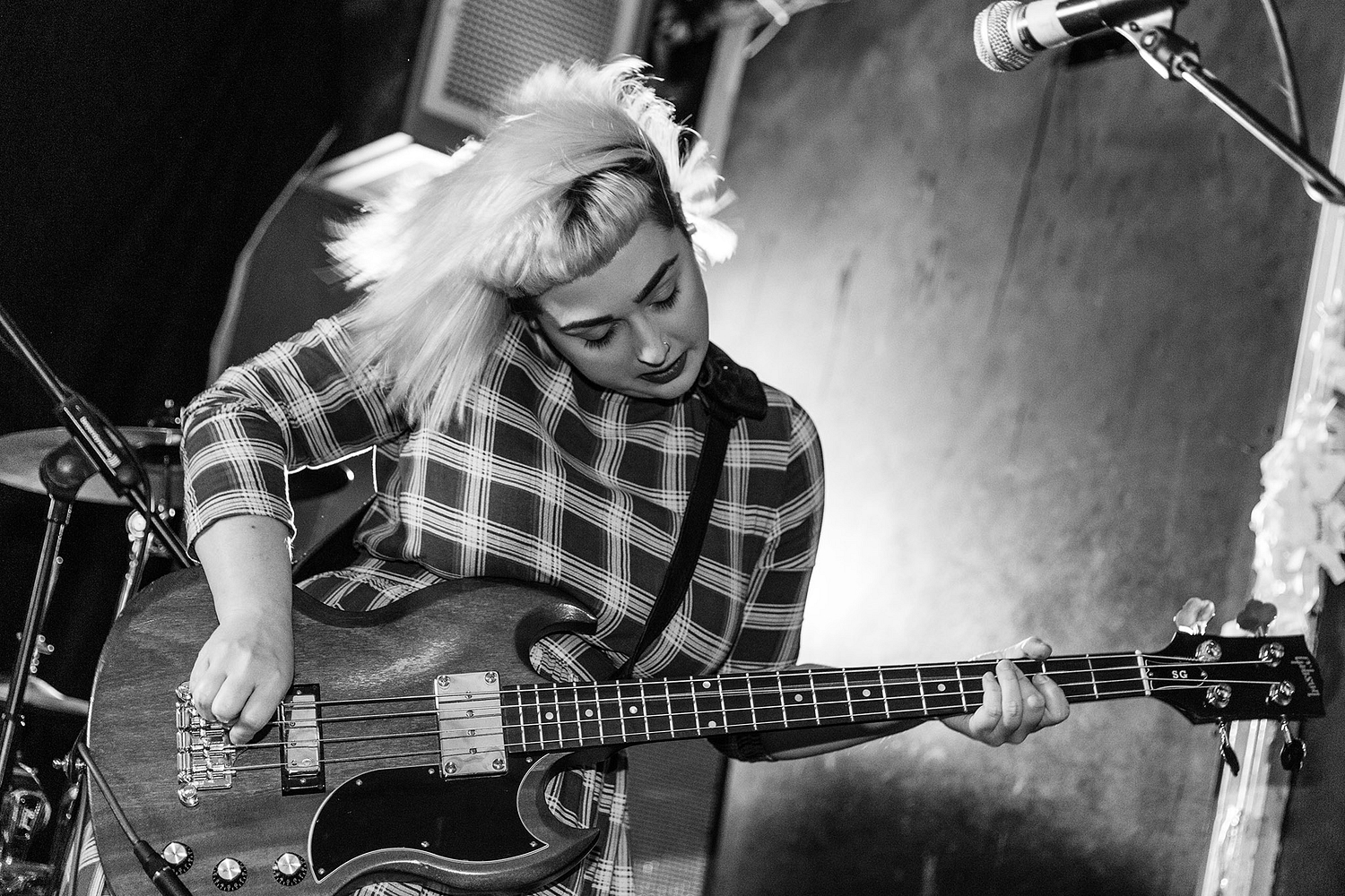 Watch Kagoule and Demob Happy perform live at Curtain Call 2016
