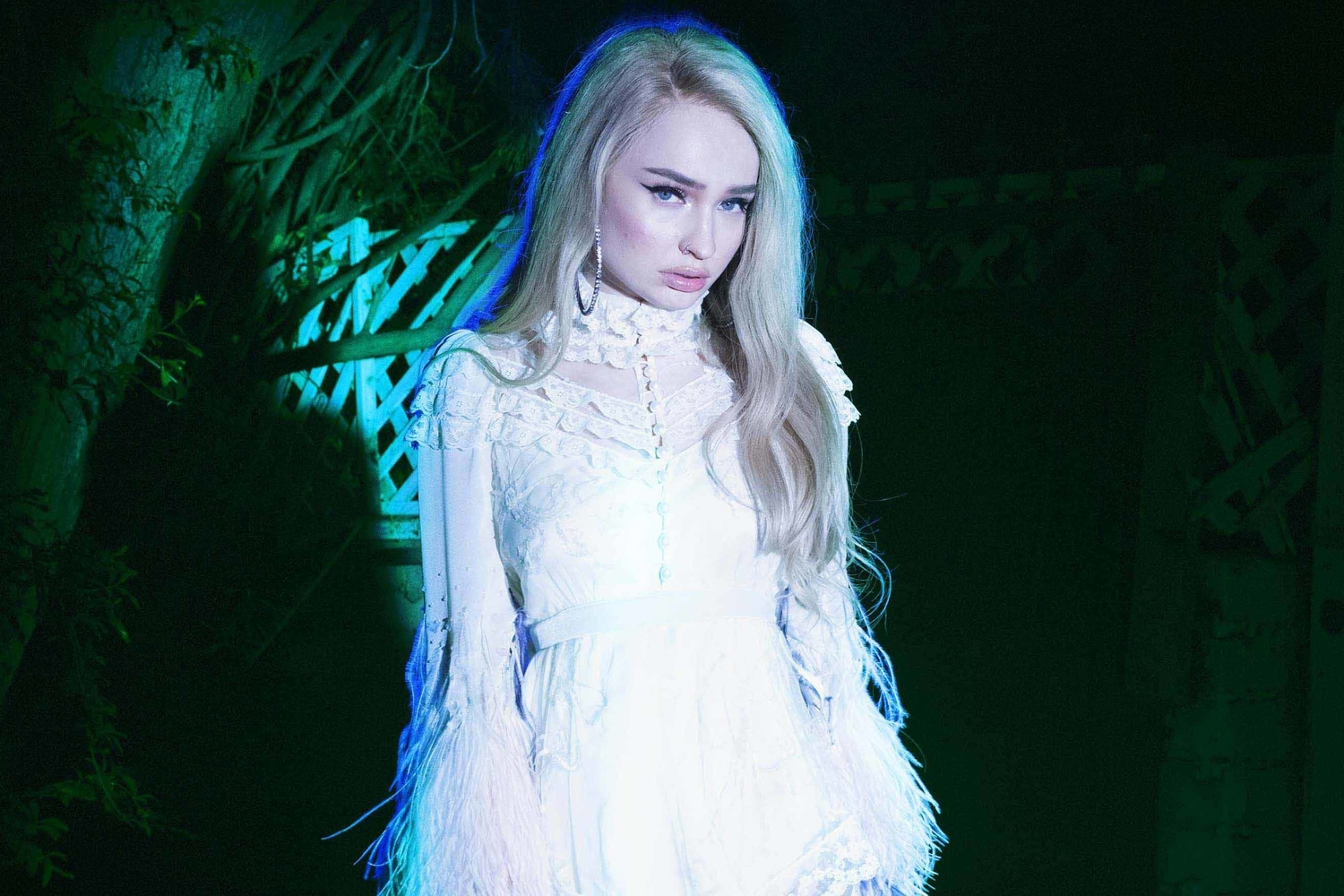 Kim Petras teases new music