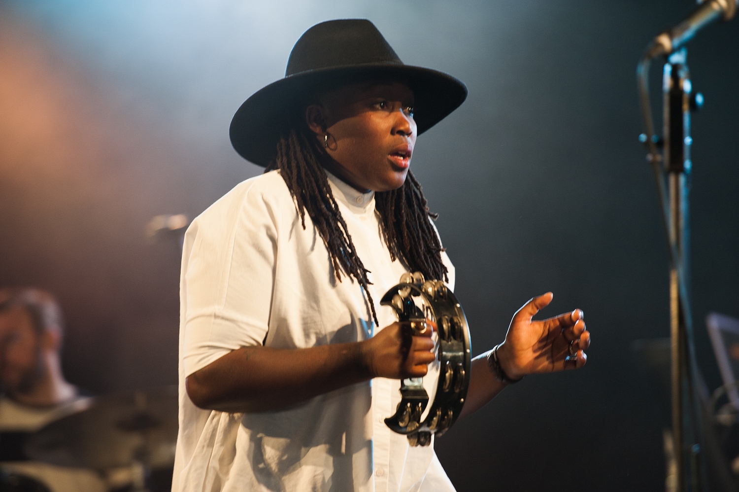 Kindness wakes up Latitude 2015's Sunday snoozers