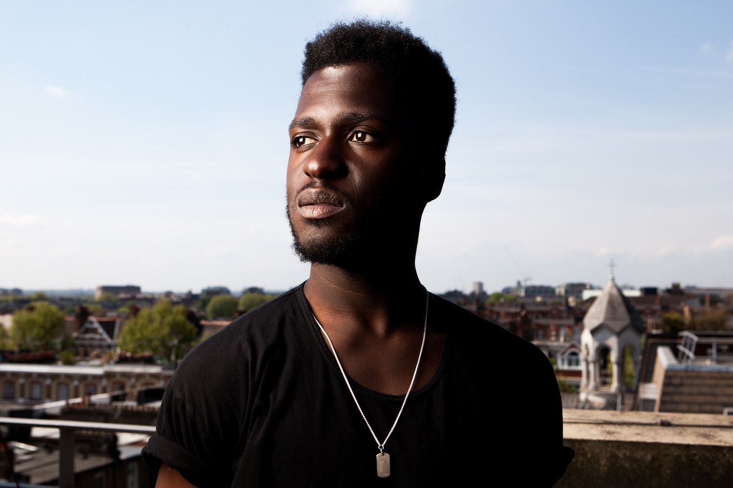 Kwabs: "Through a darkness I want to achieve a sense of hope"