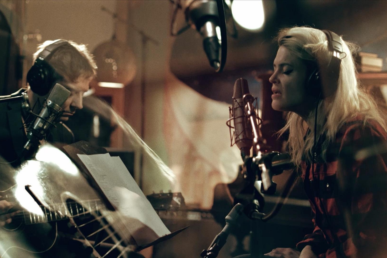 The Kills have announced new acoustic EP ‘Echo Home – Non-Electric’