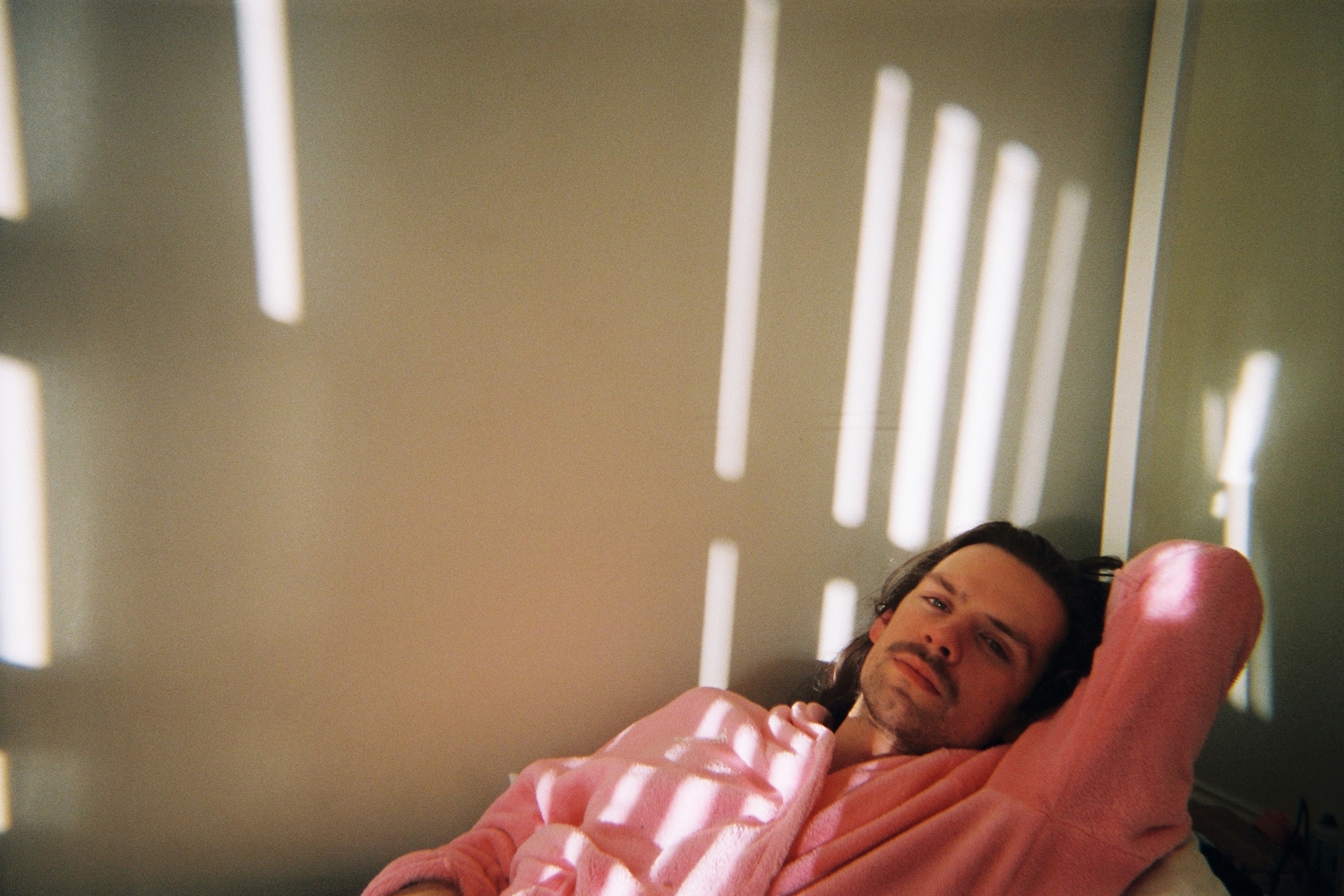 Sink into the soothing 'Sudden Love Affair' from LA Peach
