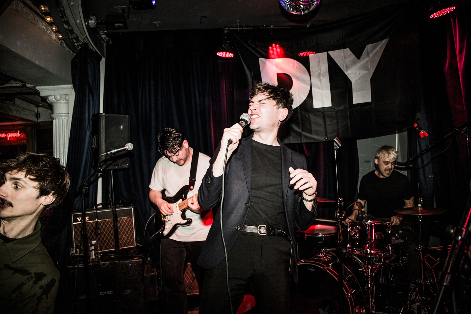 LIFE lead the cavalry at DIY’s New Colossus stage in New York