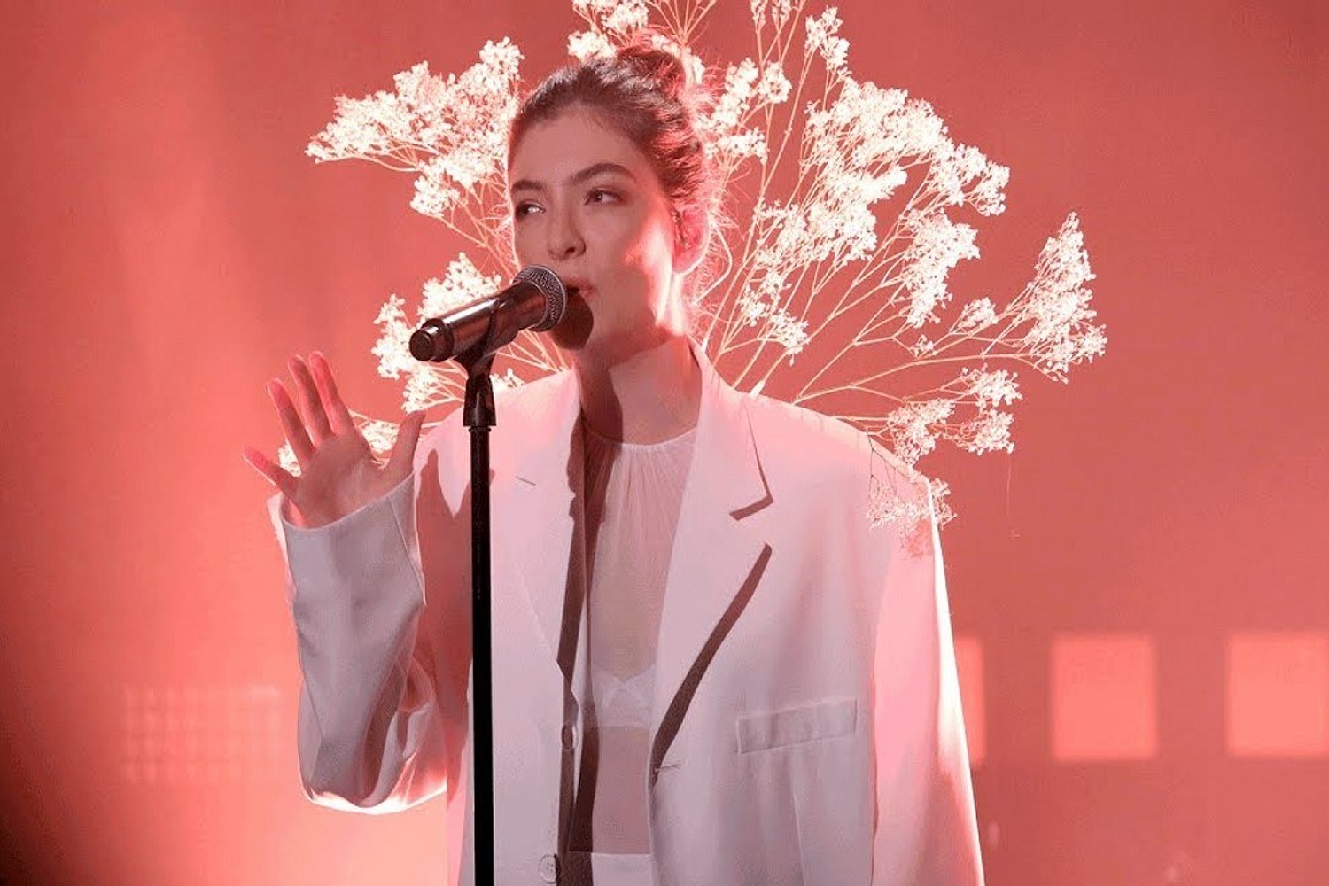 Watch Lorde play more ‘Melodrama’ songs live for the first time