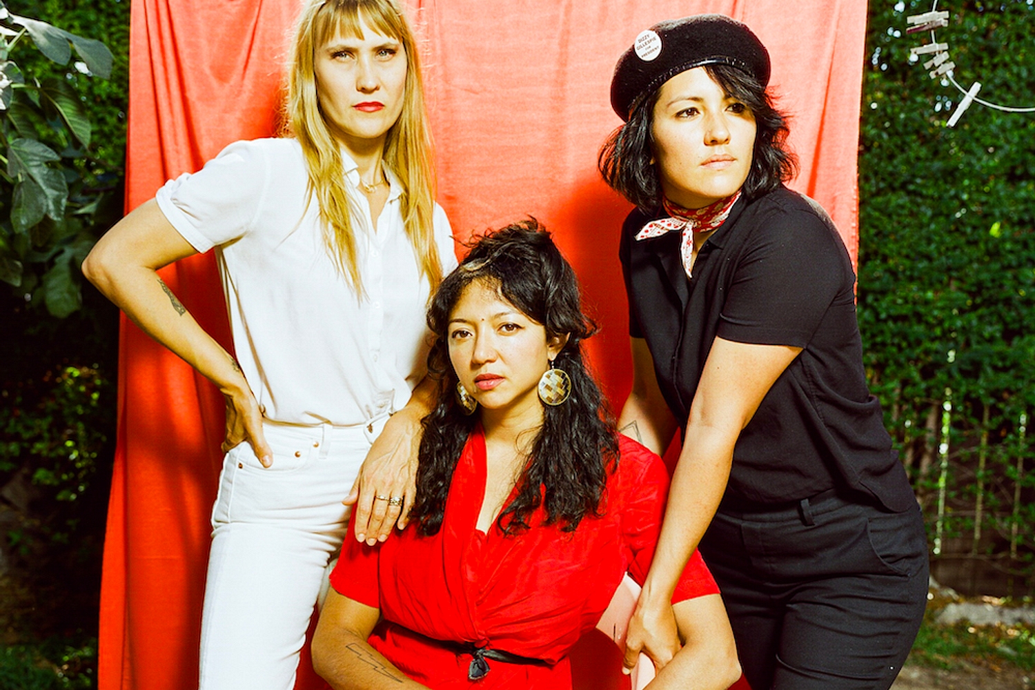 La Luz announce new self-titled album