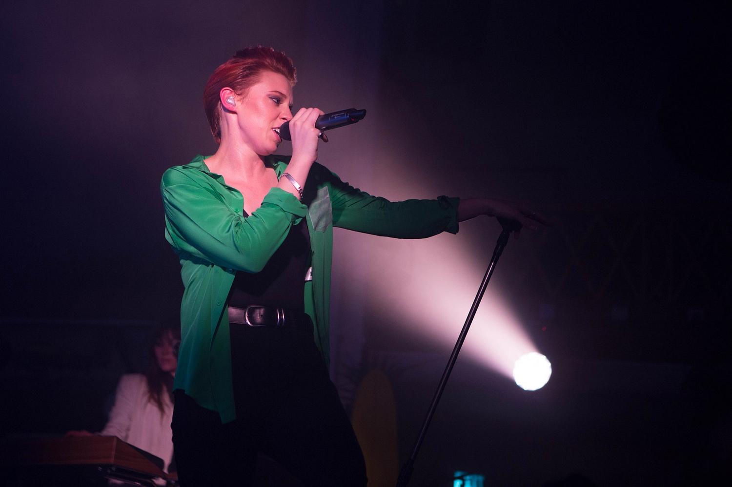 La Roux makes London live comeback