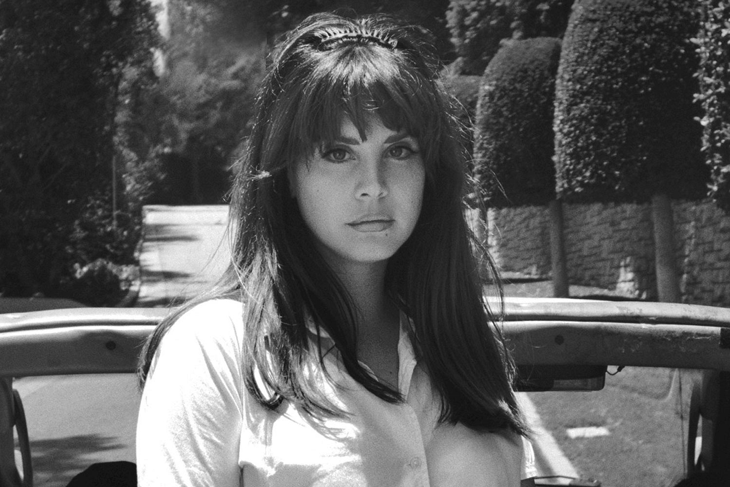 Check out 'Terrence Loves You', Lana Del Rey's favourite track from new album 'Honeymoon'