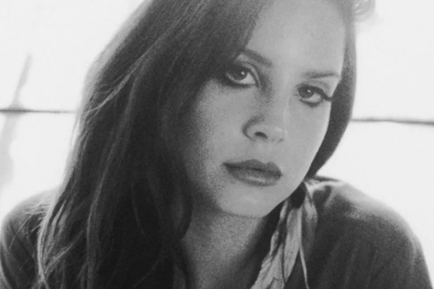 Lana Del Rey teases new album announcement