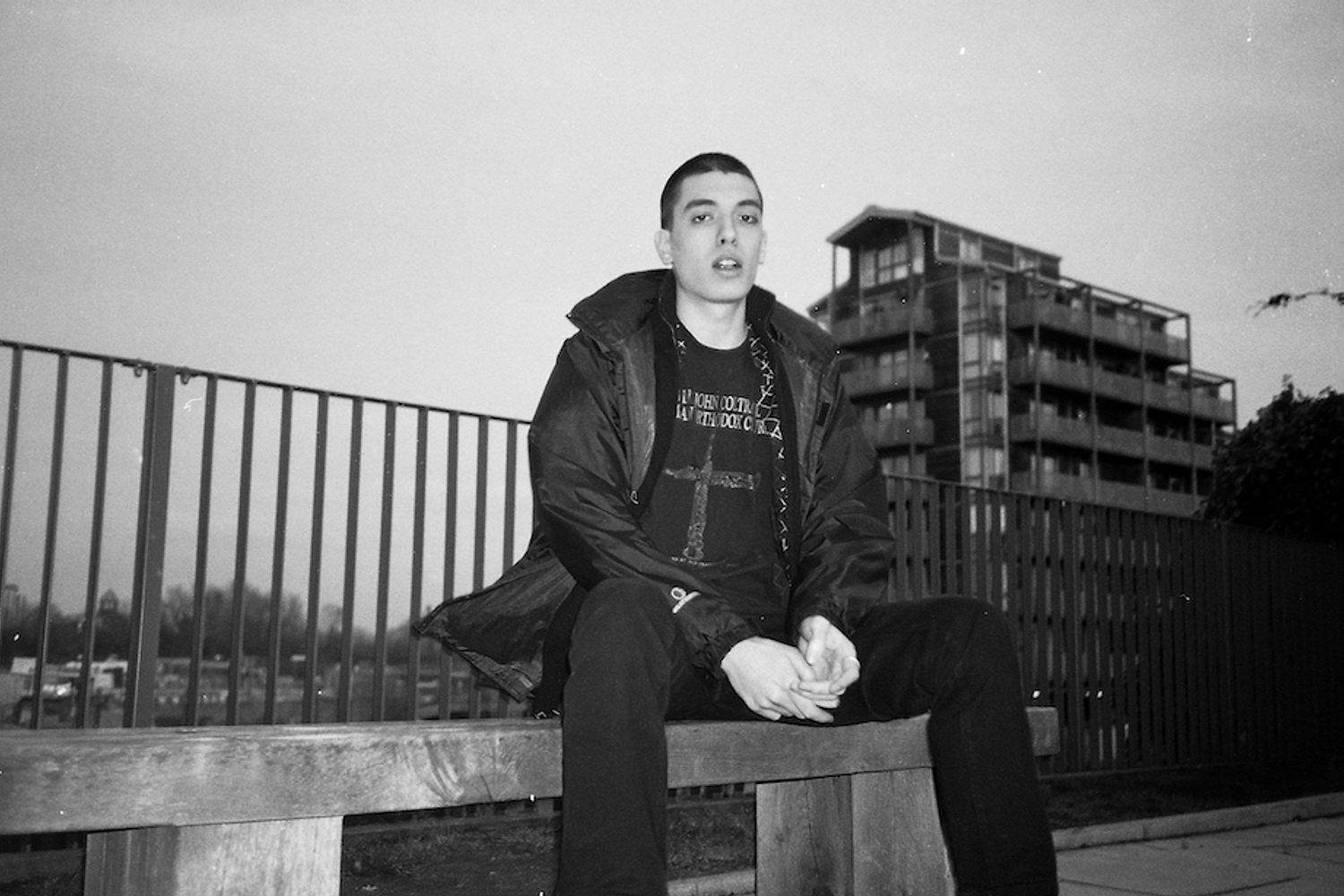 Leo Bhanji offers up new track 'Raw'