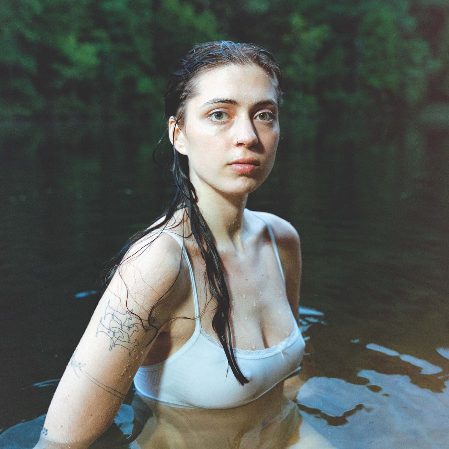Lizzy McAlpine - Older