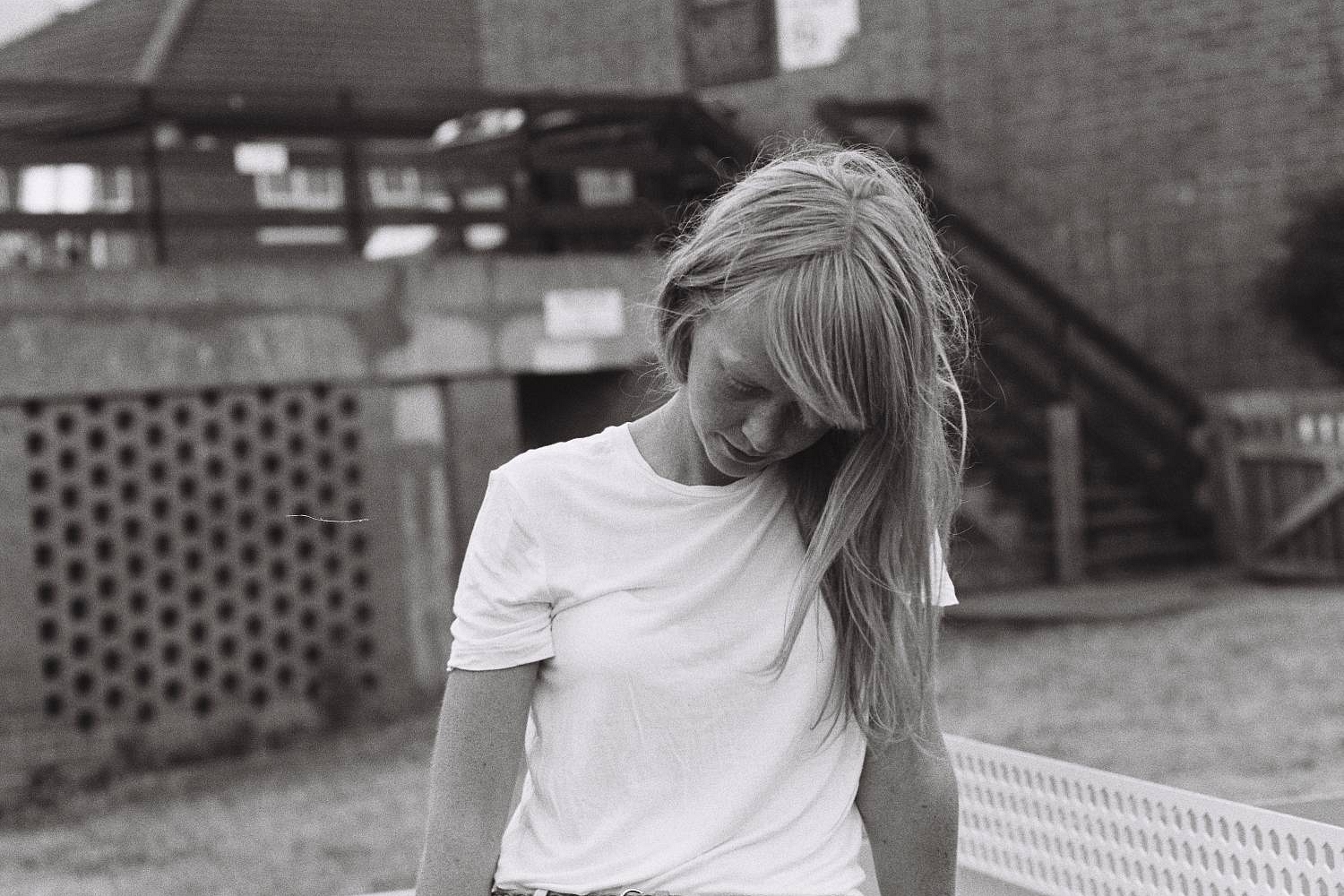 Lucy Rose shares new song ‘Treat Me Like A Woman’