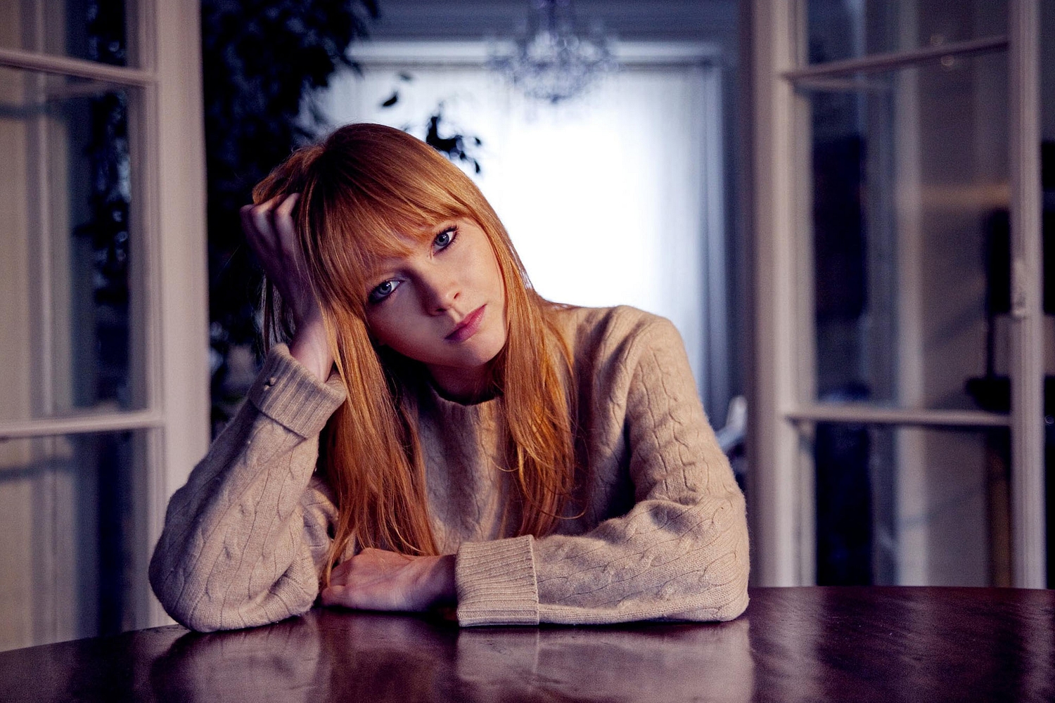 Lucy Rose returns with free giveaway track, ‘Cover Up’
