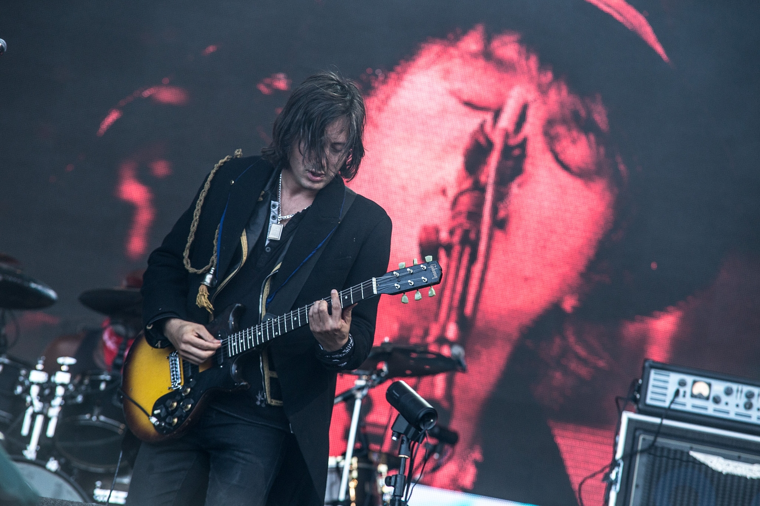 The Libertines play secret Pyramid Stage set at Glastonbury 2015