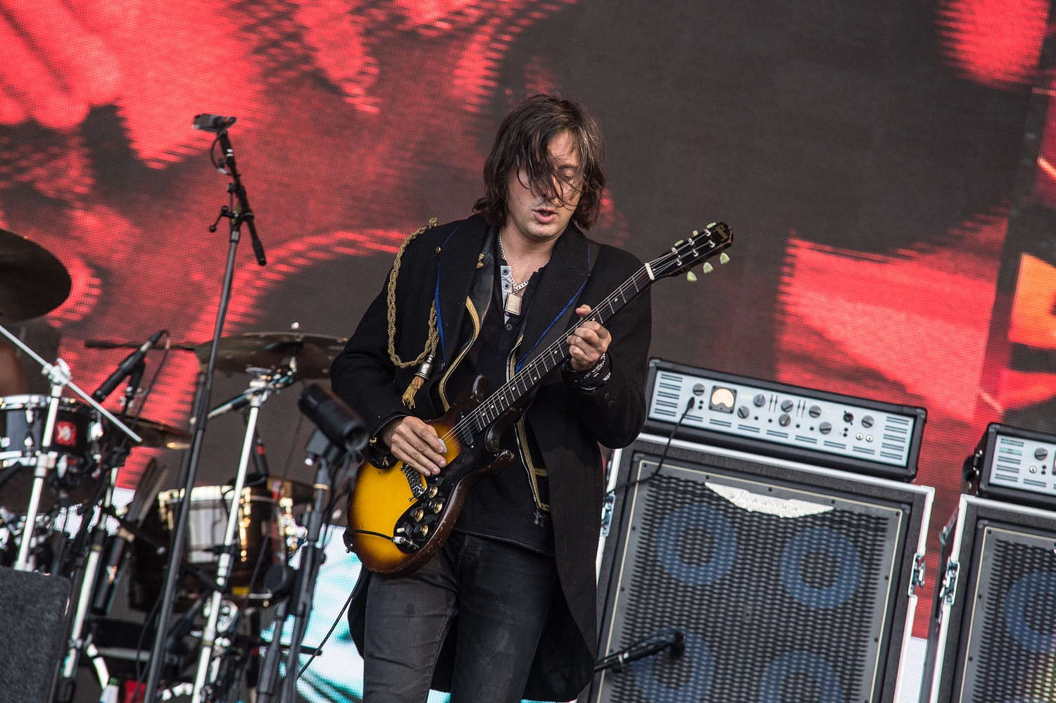 The Libertines play secret Pyramid Stage set at Glastonbury 2015