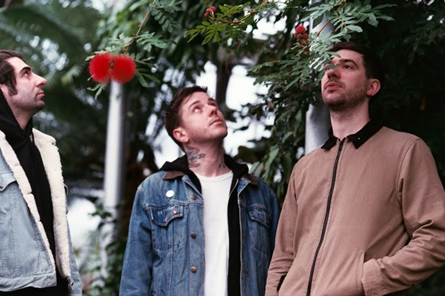 PAWS share video for ‘Joanna’