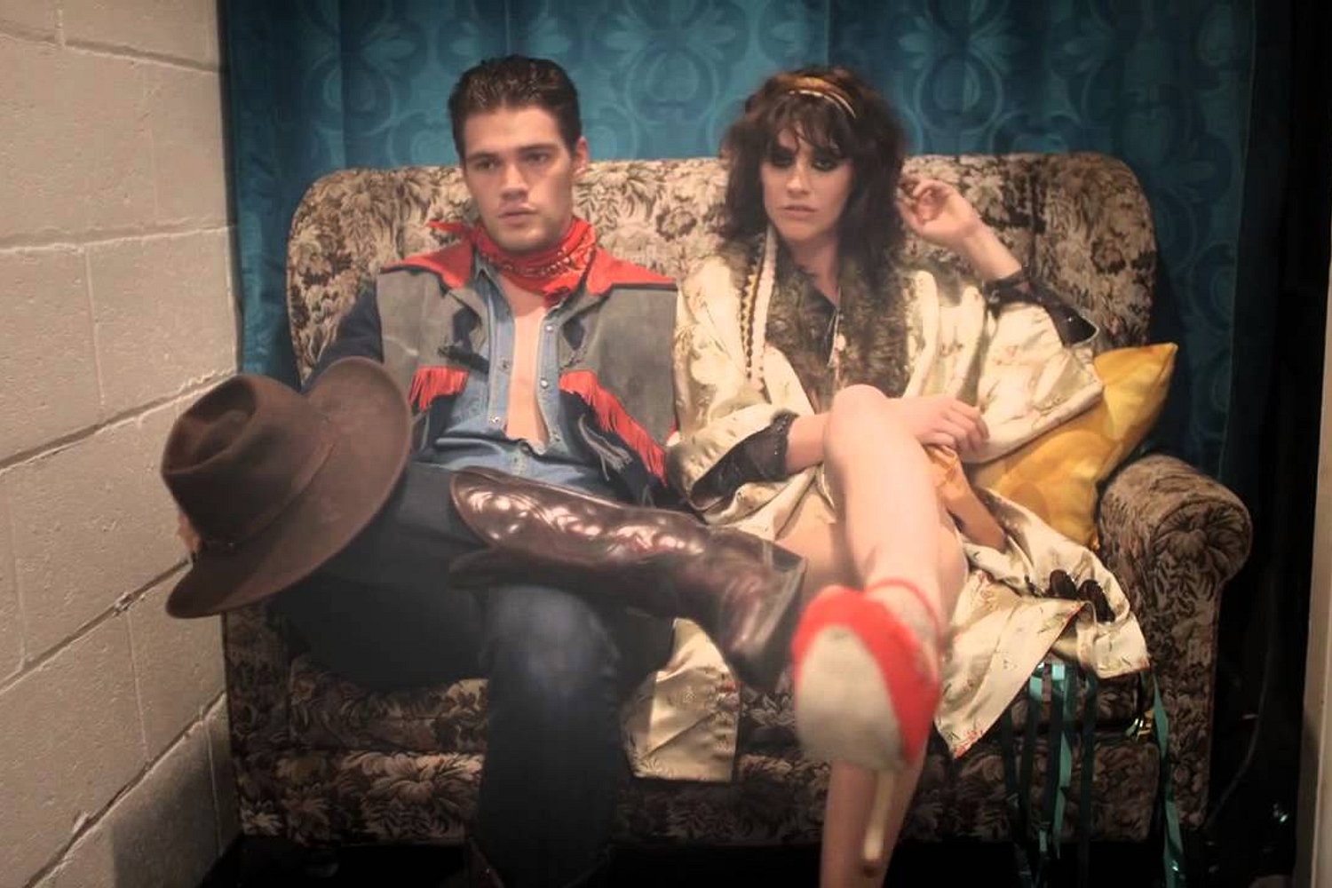 Pins share video for ‘Come Back’