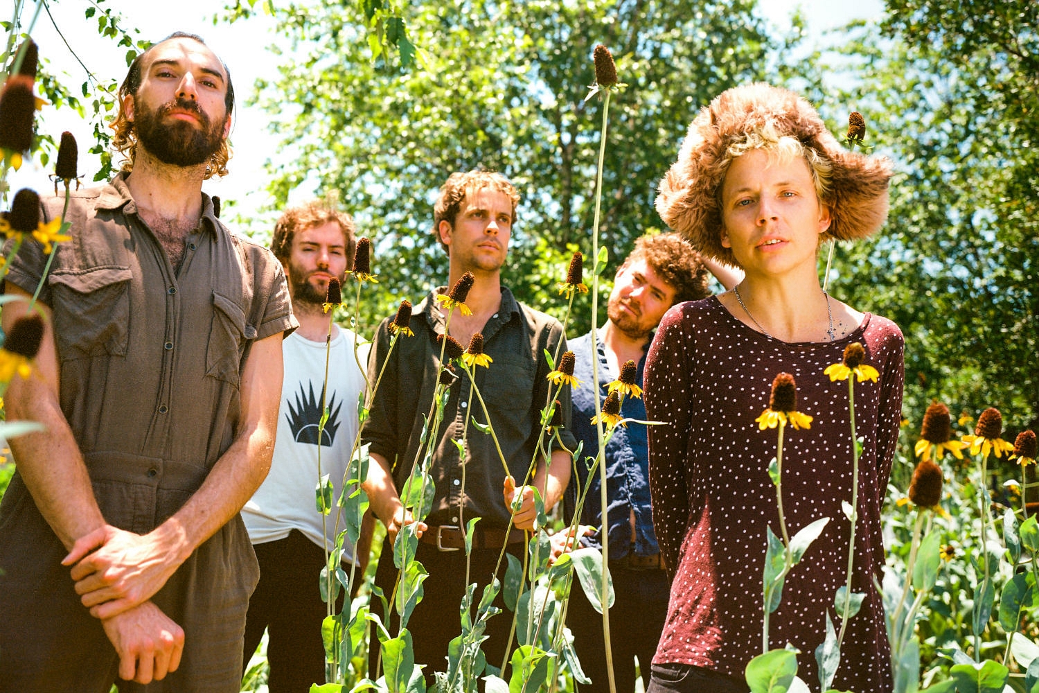 POND reveal new single ‘Sixteen Days’