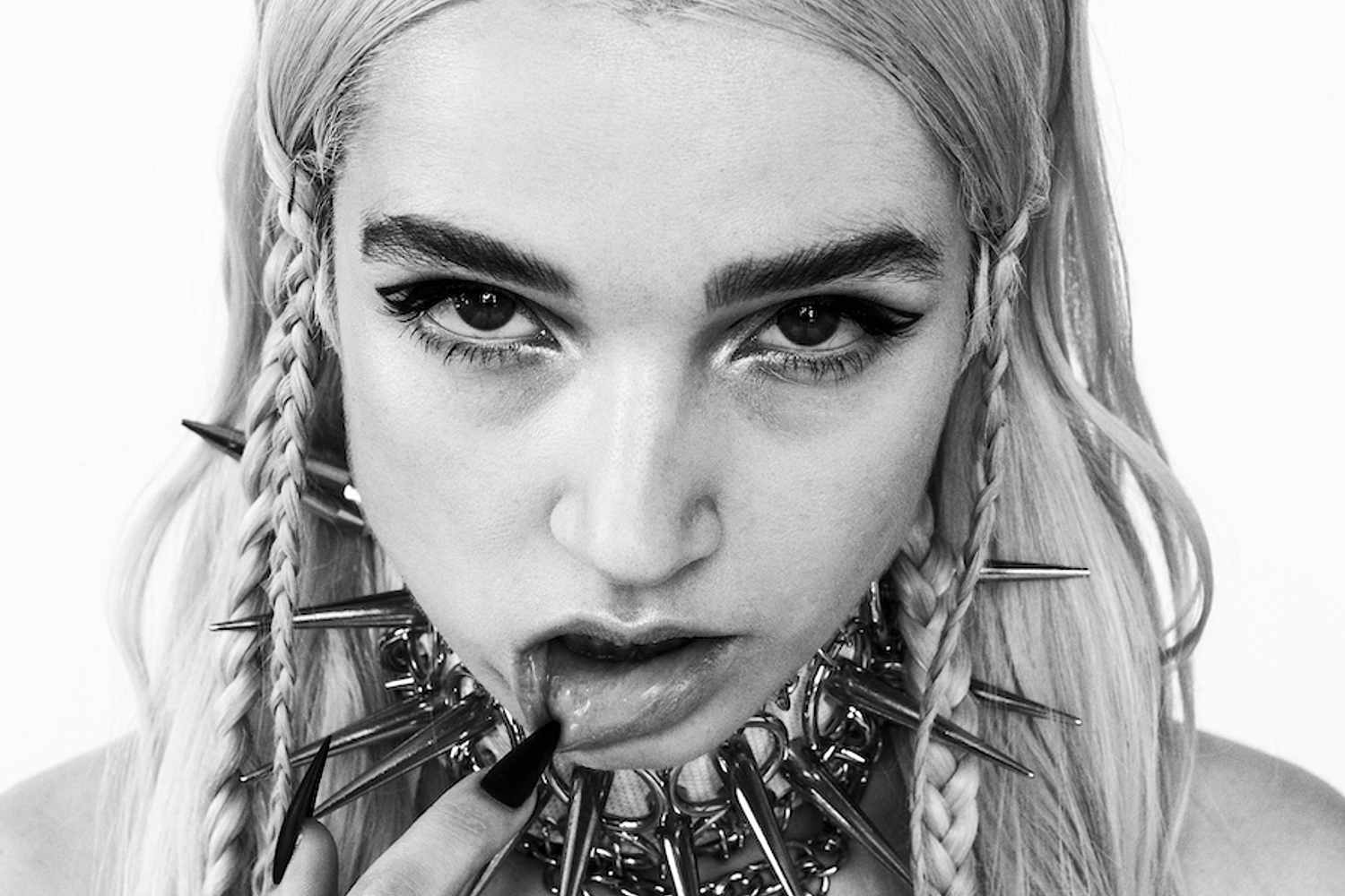 Poppy releases ‘Anything Like Me’ video