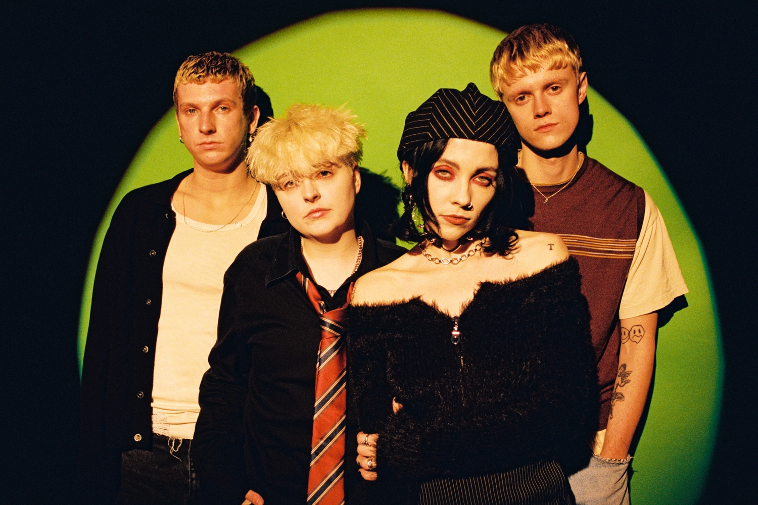 Pale Waves share new track 'She's My Religion'