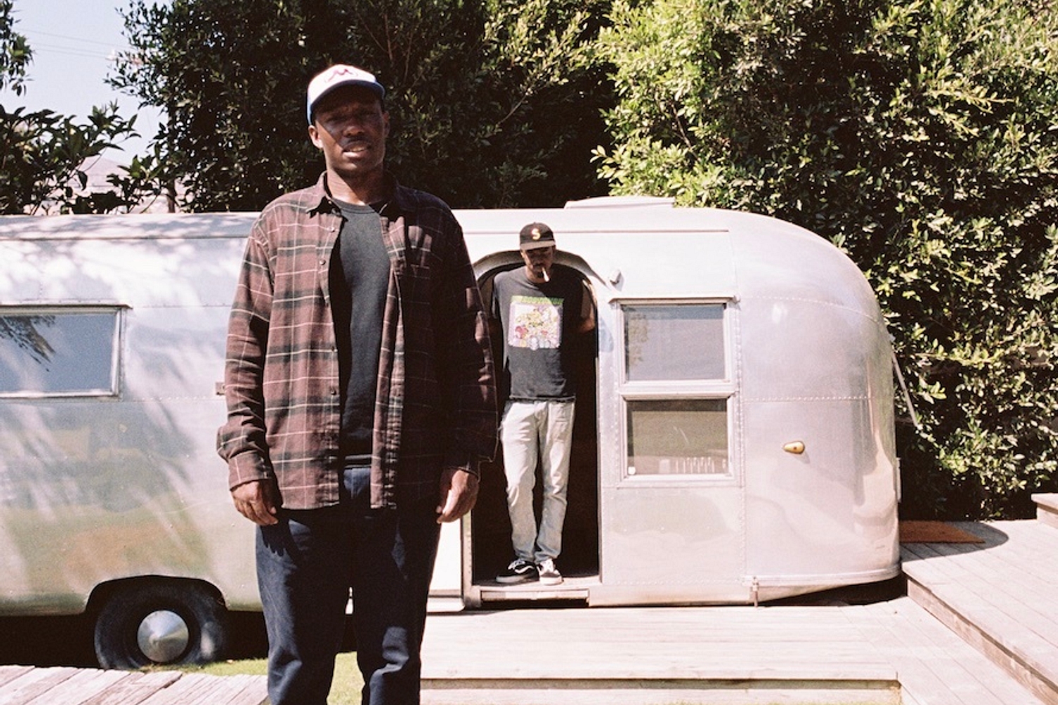 Paris Texas drop new EP ‘Red Hand Akimbo’