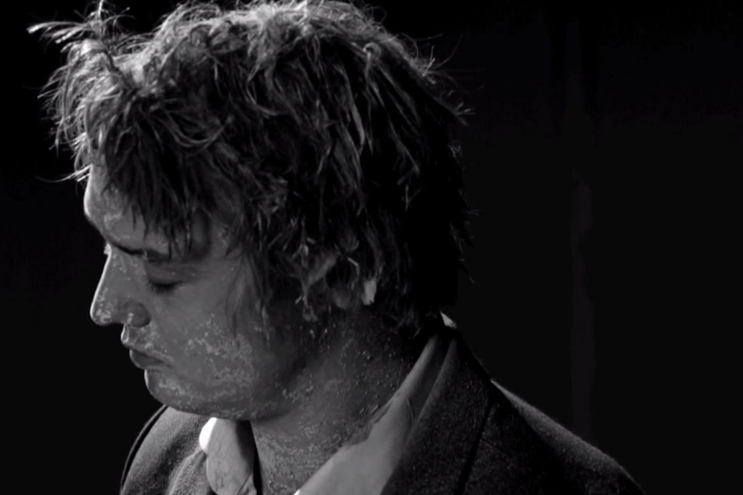 Peter Doherty unveils video for Amy Winehouse tribute, ‘Flags of the Old Regime’