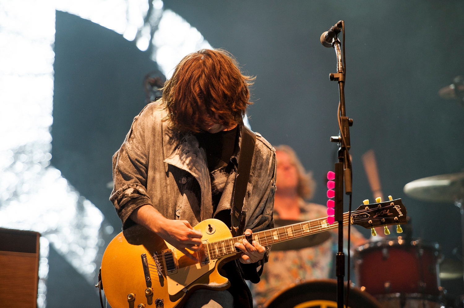 Peace reach tightly-knit peak at Reading 2015