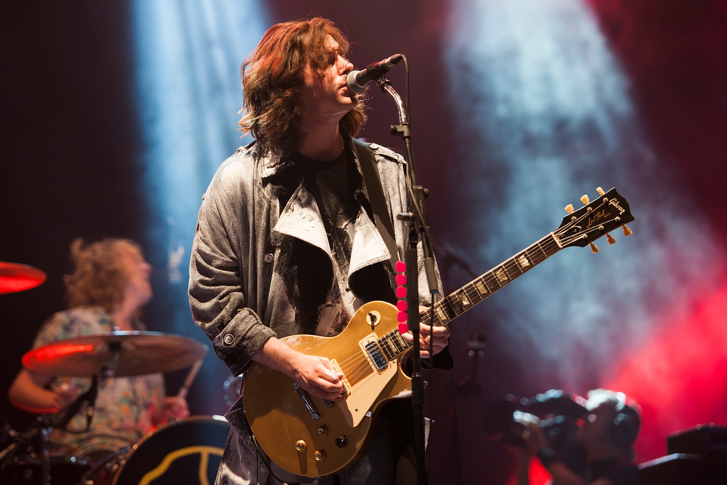 Peace reach tightly-knit peak at Reading 2015