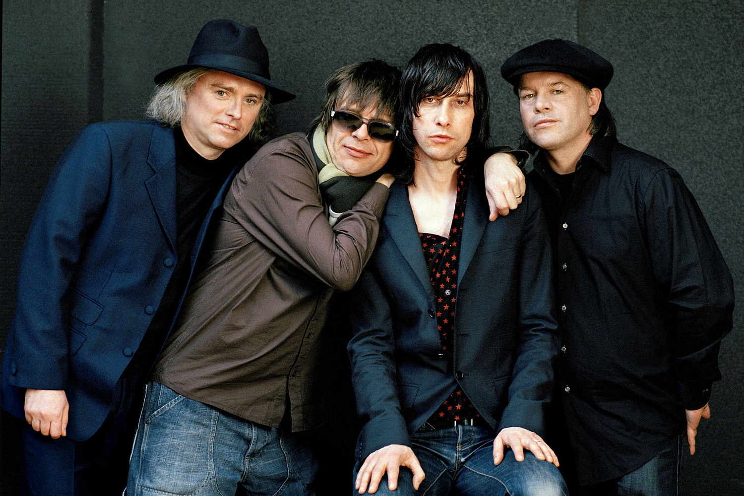 Primal Scream to release singles compilation 'Maximum Rock'n'Roll