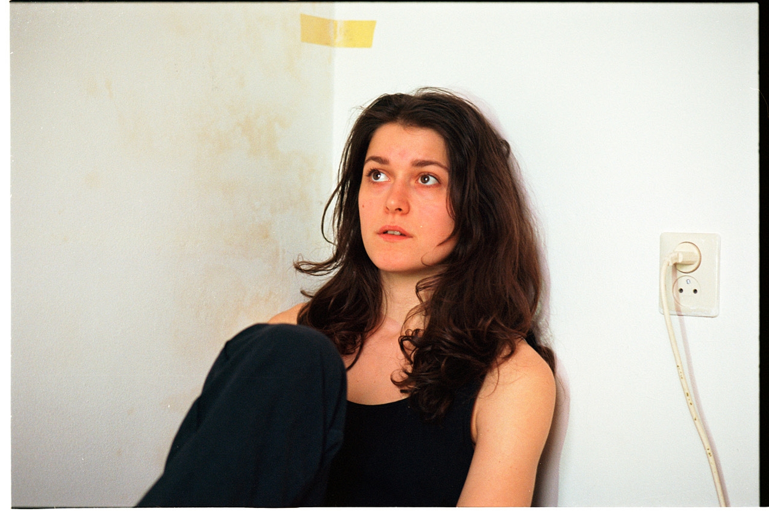 Pitou showcases emotive folk-pop in new track ‘Give Me A Glass’