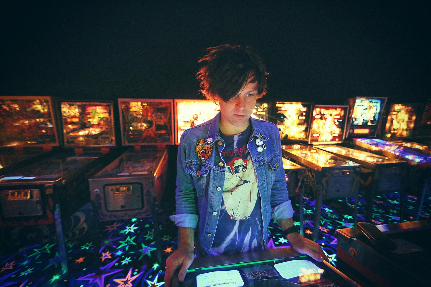 Stream Ryan Adams' covers album of Taylor Swift's '1989' in full