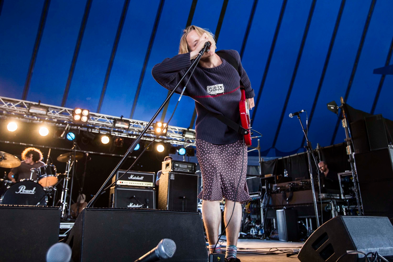 SWMRS bring Reading 2016 to a raucous beginning