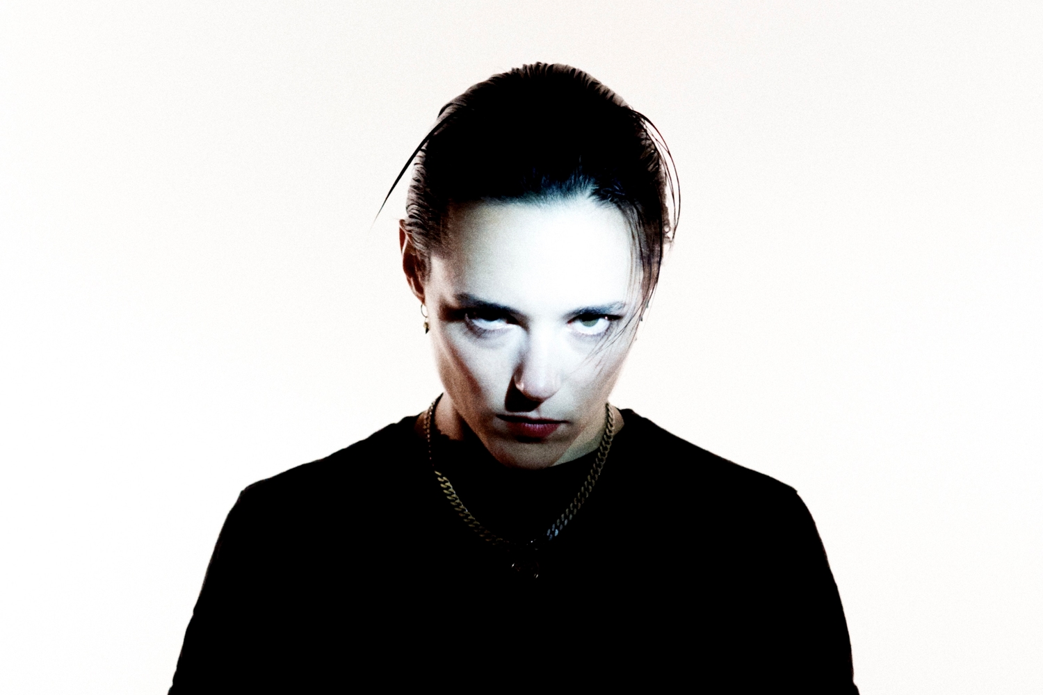Jehnny Beth unleashes 'I'm The Man' video