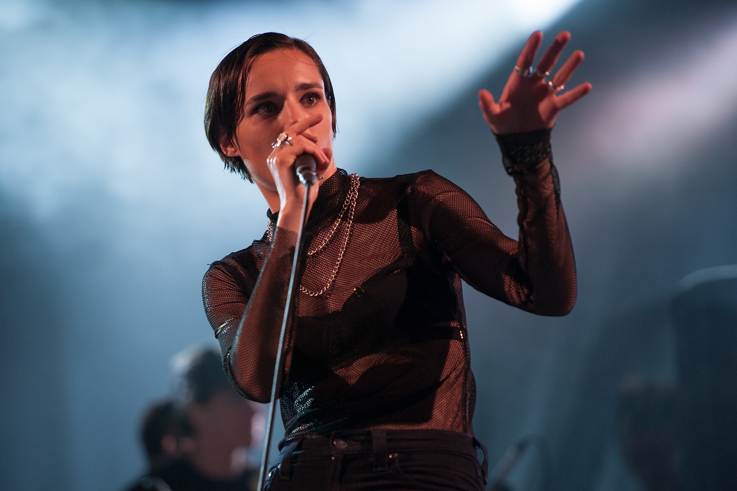 Savages share new album trailer, narrated by Henry Rollins